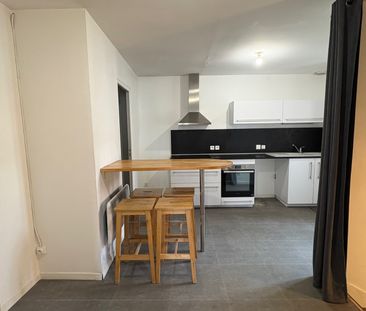 Duplex 80 m² - 2 Pièces - Niort (79000) - Photo 3