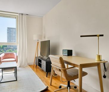 Peninsula Apartments, Praed Street - Photo 3