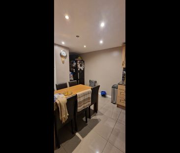 Room in a Shared House, West Arbour Street, E1 - Photo 5