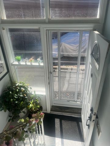 For Lease - 30 Electro Road Unit# Basement, Toronto, Ontario - Photo 3