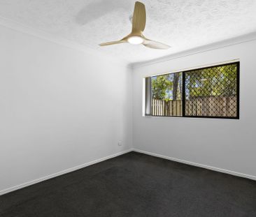 Fully Renovated Luxurious Ground-Floor Corner Apartment with Privat... - Photo 4