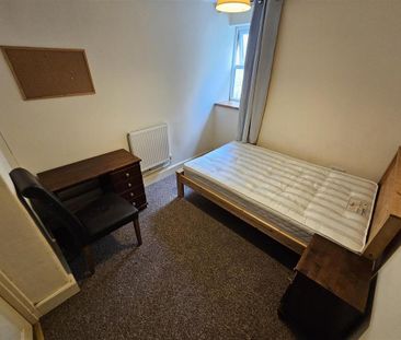 5 bedroom house to rent - Photo 4