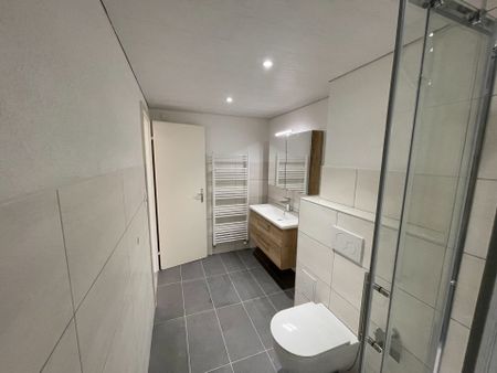 Appartement de 70m2 devant la gare avec balcon - Foto 2