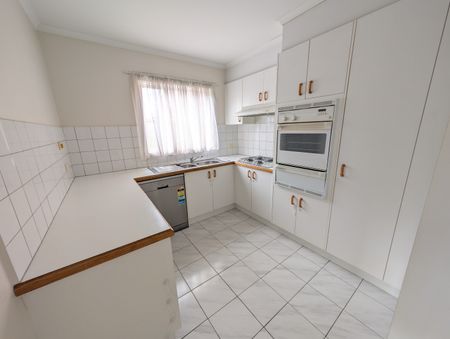 1/95-101 Murrumbeena Road, Murrumbeena VIC 3163 - Apartment For Rent | Domain - Photo 5