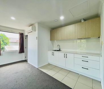 TAKANINI, 1 Bedroom - Photo 6