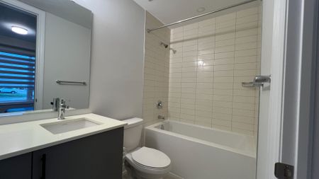 For Lease - 2727 Westoak Trails Boulevard Unit# #1, Oakville, Ontario - Photo 5