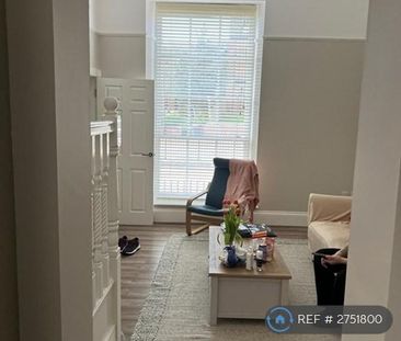 2 bedroom maisonette to rent - Photo 3