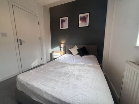 Barras Place (Room 2), Armley, Leeds - Photo 4