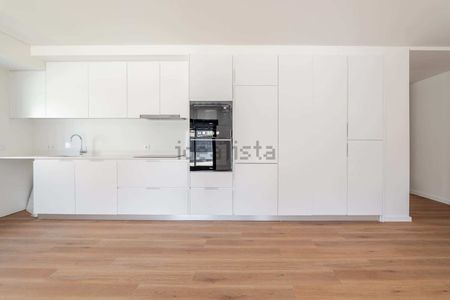 Apartamento em Sampaio-Alumiara-Verdinho, Canidelo - Photo 4
