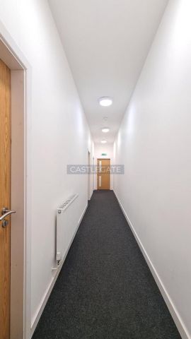 7 bedroom flat share to rent - Photo 4