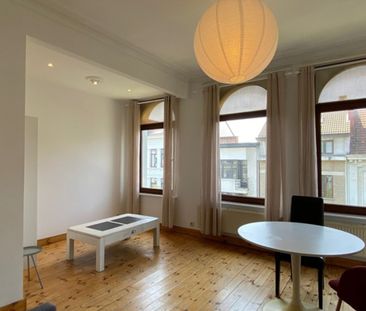 Bij Marnixplaats ∣ Charmante studio/studentenkamer in herenhuis - Photo 1