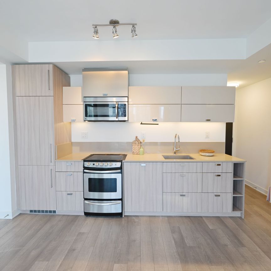 For Lease - 290 Adelaide Street Unit# 1910, Toronto, Ontario - Photo 1