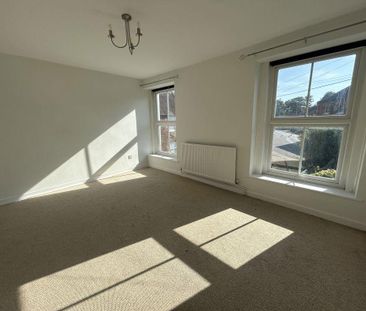 2 bedroom semi-detached house to rent - Photo 6