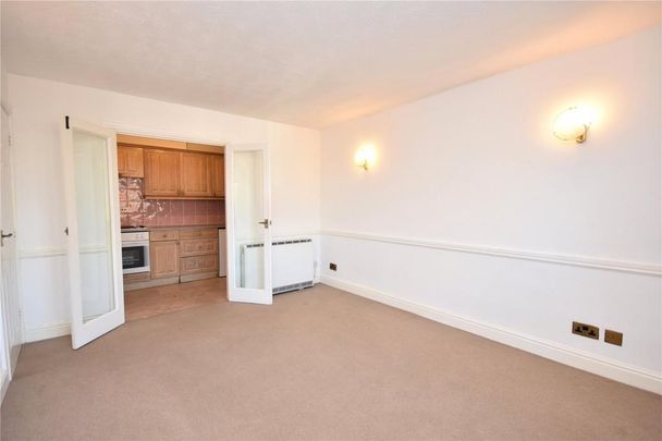 1 bedroom flat to rent - Photo 1