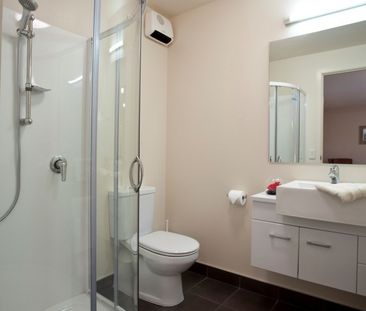 Room 1/10B Pitt St, City Centre - Photo 4