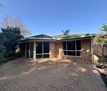 4 Seamist Place, Coffs Harbour - Photo 3