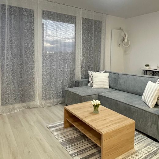 MAXIS REAL: NA PRENÁJOM: Úplne nový 2 izbový byt s lodžiou v novostavbe Prúdy. - Fotografia 1