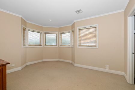 14 Murray Street, Mornington. - Photo 3