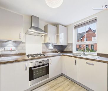 3 bedroom semi-detached house to rent - Photo 6