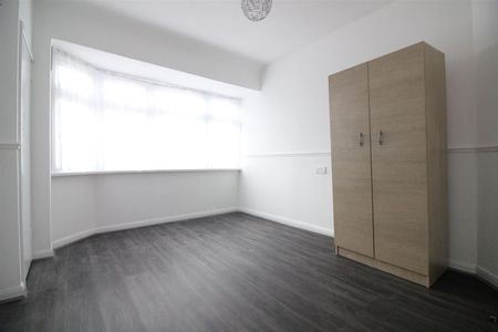 Hillbourne Close, Hayes - Photo 3