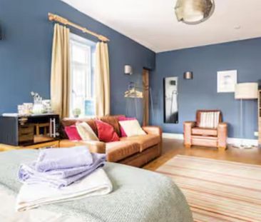 Spacious weekday studio in bromley – quiet, private, well connected - Photo 6