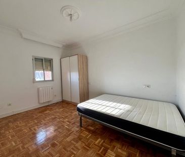 V.C. Puente de Vallecas - A3, Madrid, Community of Madrid 28038 - Photo 6