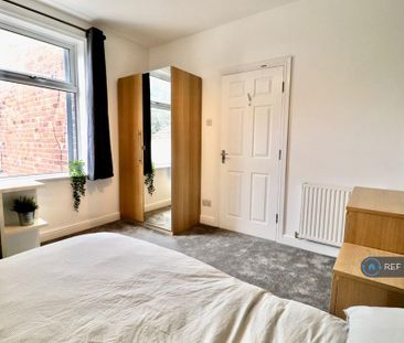 5 bedroom terraced house to rent - Photo 3