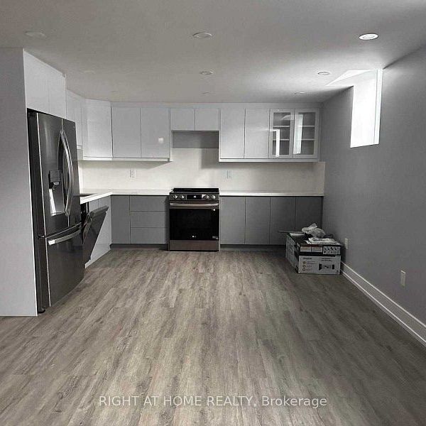 For Lease - 947 Wickham Road, Innisfil, Ontario - Photo 1