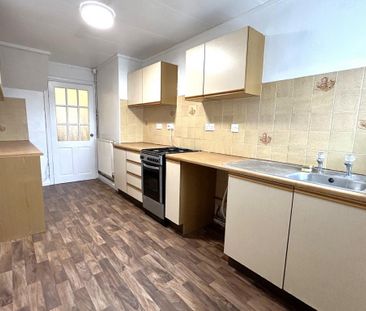 2 bedroom maisonette to rent - Photo 6