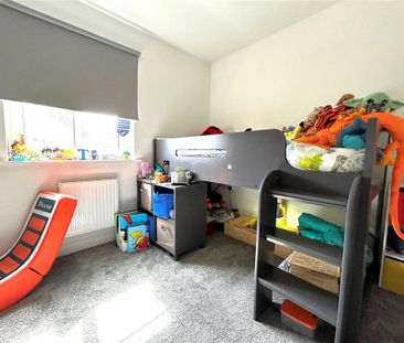 2 bedroom terraced house to rent - Photo 3