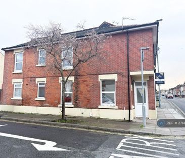 4 bedroom terraced house to rent - Photo 5