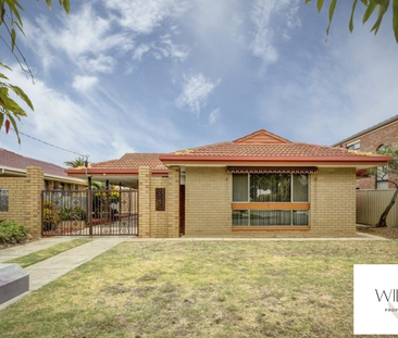 Co-Living Opportunity – 2 Bedrooms Available - Photo 3
