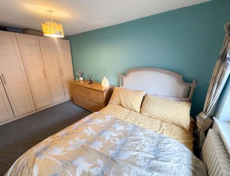 3 Bedroom Detached To Let - Photo 5