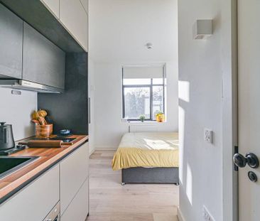 Studio to rent - Photo 3