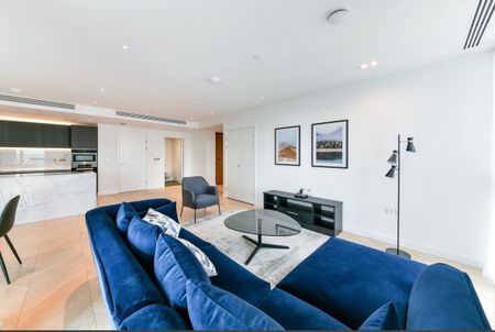 2 Bed Flat, London, EC1V - Photo 2