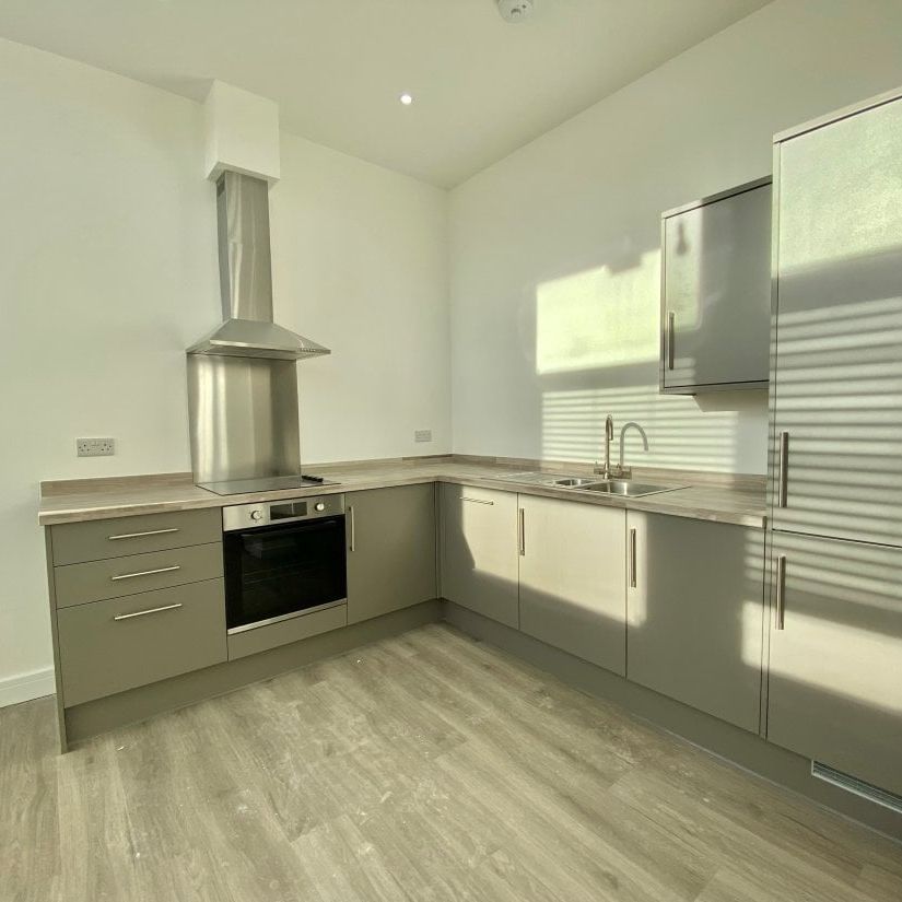 Peterborough - Photo 1