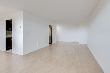 For Lease - 270 Palmdale Drive Unit# 1704, Toronto, Ontario - Photo 2