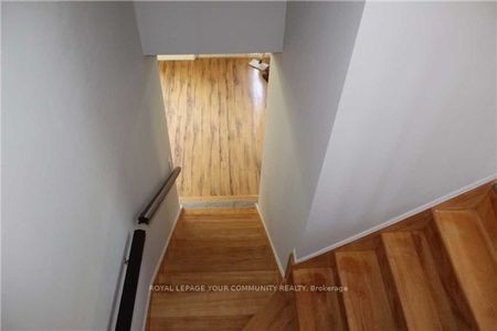 For Lease - 303 Kenwood Avenue, Georgina, Ontario - Photo 4