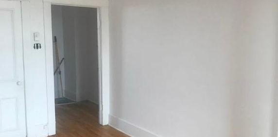 Logement 3 1/2 à louer métro Cadillac - Photo 2