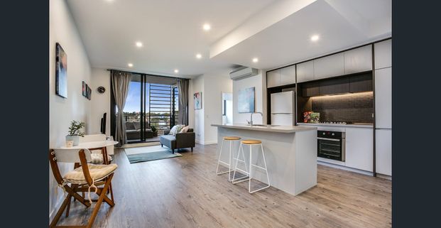 Thornton – Near new with uninterrupted views - Photo 1