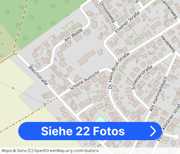 Großzügige Dachgeschosswohnung mit Balkon und schöner Aussicht! - Foto 1