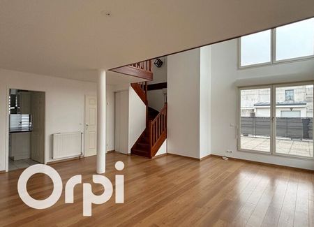 Appartement à louer 5 pièces • 99,06 m 2 Élancourt - Photo 2