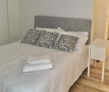 Piso de alquiler en Calle de Campomanes, 9, Palacio - Photo 2