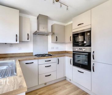 3 bedroom townhouse to rent - Photo 1