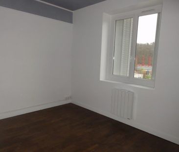 Location Appartement 3 pièces 65m² LE CREUSOT 71200 - Photo 4