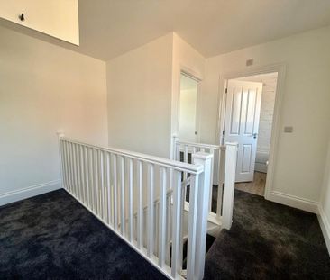 3 bedroom semi-detached house to rent - Photo 5