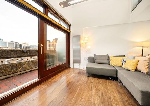 Frobisher Crescent - Photo 1