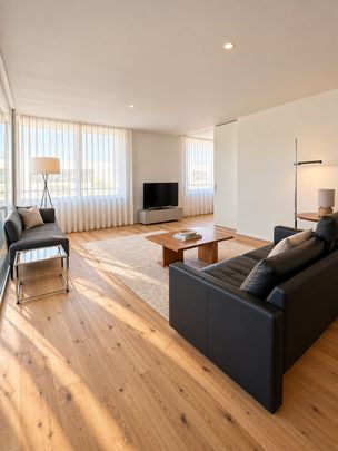 Moderne und grosszügige 5.5-Zimmer-Wohnung im Brieglipark in Düdingen - Foto 1