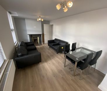 3 bedroom maisonette to rent - Photo 3