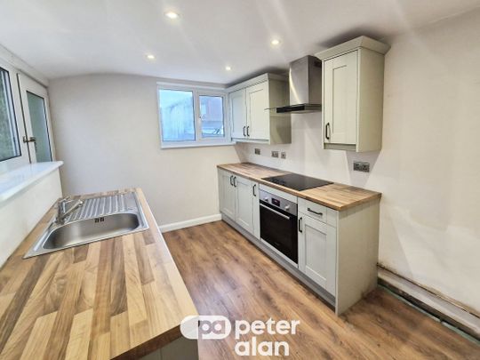 Balmoral Road, NEWPORT - Photo 1